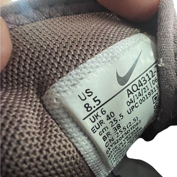 Nike Air Max Dia Womens Shoes Size 8.5, Color: Plum Eclipse/Black - Picture 7 of 8